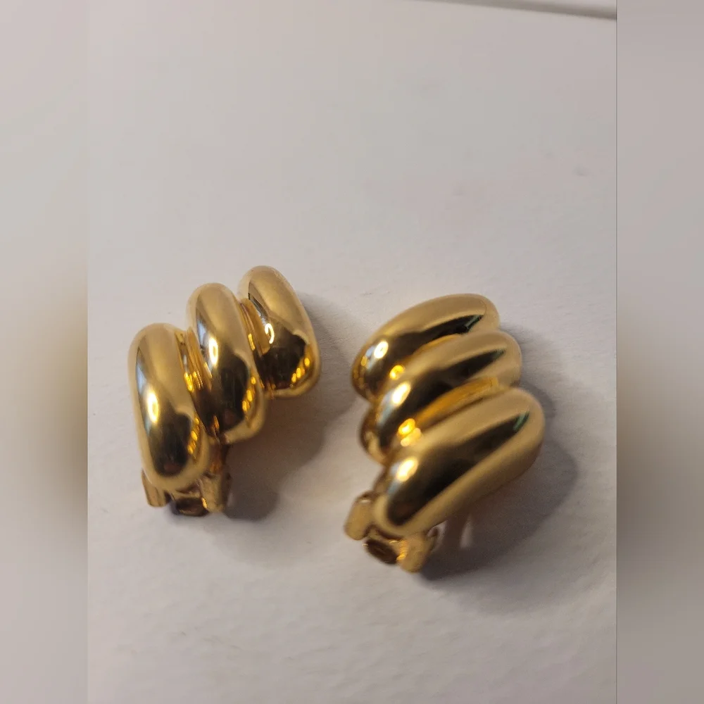 Christian Dior Gold Plated Clip Earrings